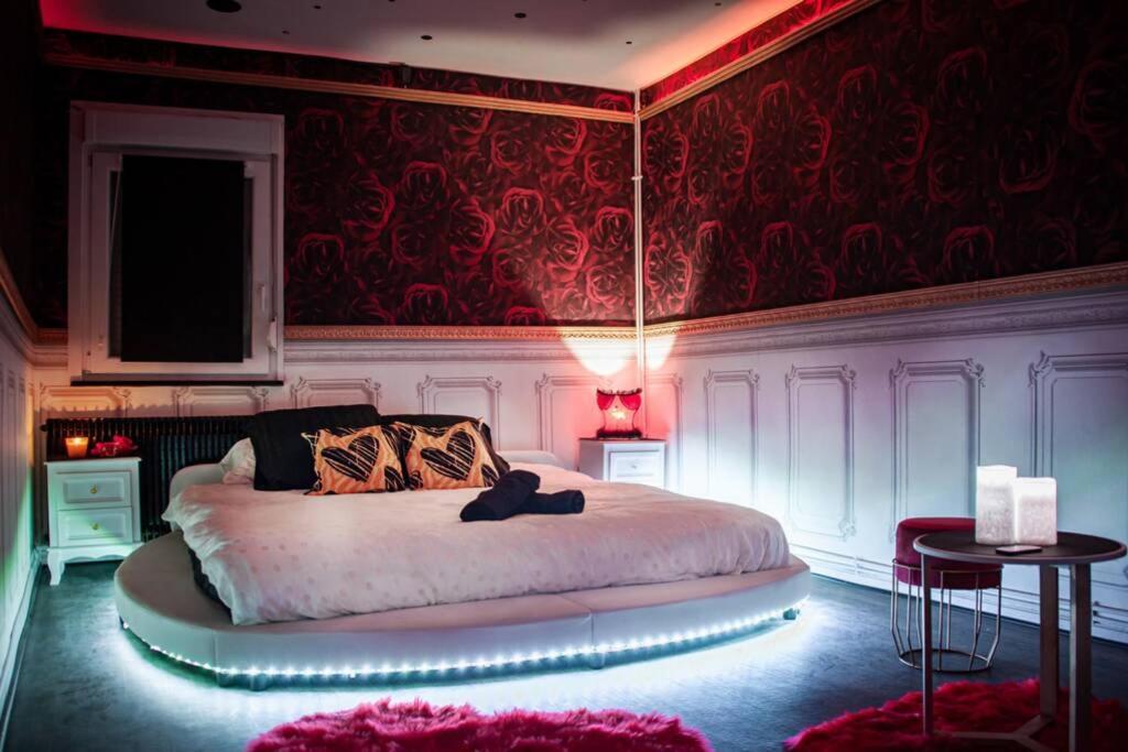 Bulle D'Amour , Une Nuit En Amoureux Thann Exterior foto
