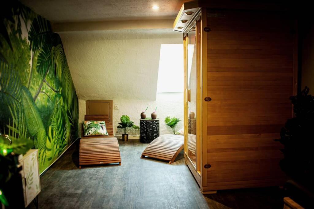 Bulle D'Amour , Une Nuit En Amoureux Thann Exterior foto